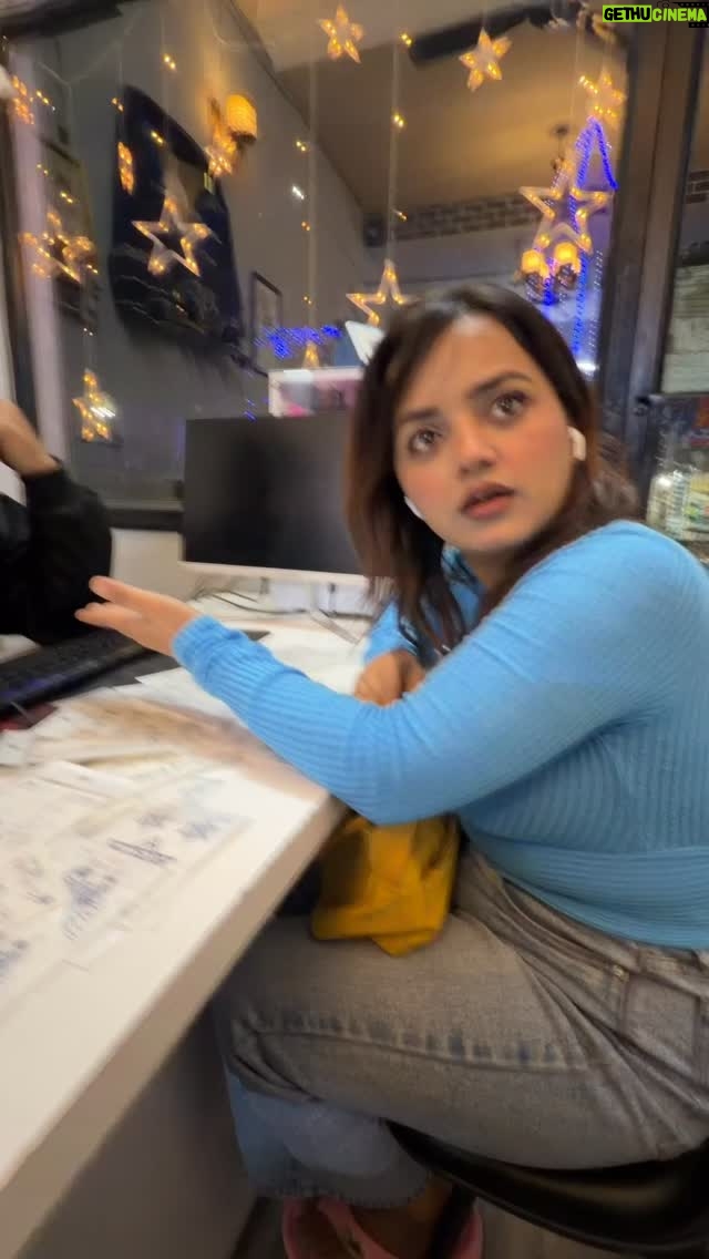 Simran Verma - 14K Likes - Aisi Tez dimaag ki biwi sabko milni chahiye 👏🏻👏🏻