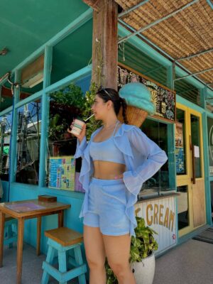 Simrithi Bathija Instagram - Delayed Bali dump, but worth revisiting 🌊🍹🌞

.

.

.

@rareclub.in 
#takemeback #bali #islandgirl #fyp #simrithibathija