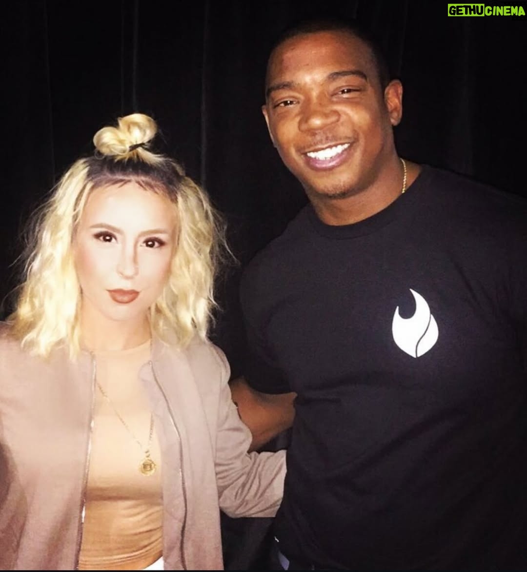 Sirah - 576 Likes - 2016: Spoke in Russia, TedX talk in Moldova, rapped big EDM, met Ja Rule, worked in politics & made the front cover of NH times lol…hbu?