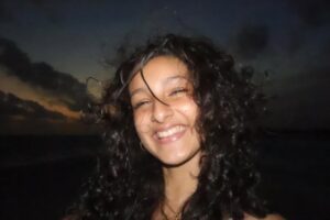 Sitara Ghattamaneni Instagram - so i was looking back at my camera and realised i had 351 photos in total of a ten day trip which is completely insane, so heres another post with a lot more photos 😽