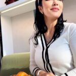 Sitora Farmonova