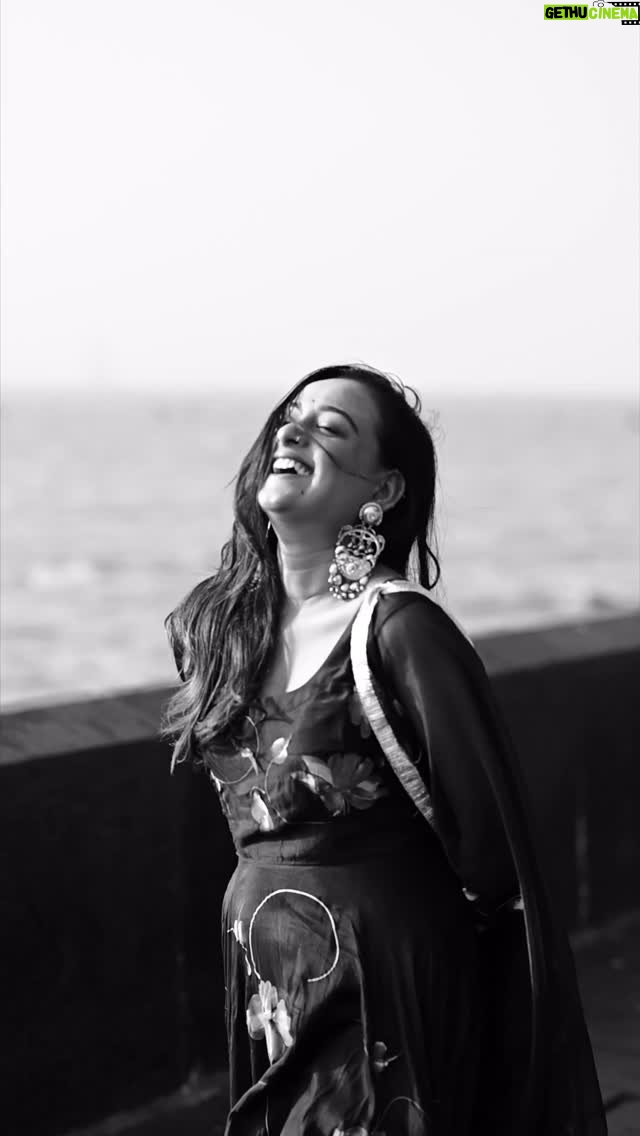Sneha Jain - 282 Likes - Hona te hona tera hi mahiya main #panguin ♥️
My favourite @diljitdosanjh 🫰🏻
Captured by: @dhruvofficial94 
#diljitdosanjhsongs