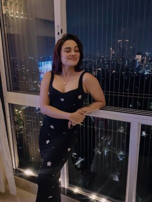 Sneha world Instagram - Birthday’25 🎈

#snehaworld #livelovelaugh #birthdaypost