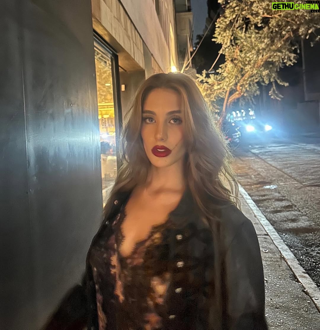 Sofía Carrera - 3.1K Likes - 🐆💋