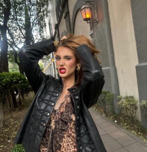 Sofía Carrera Instagram - 🐆💋