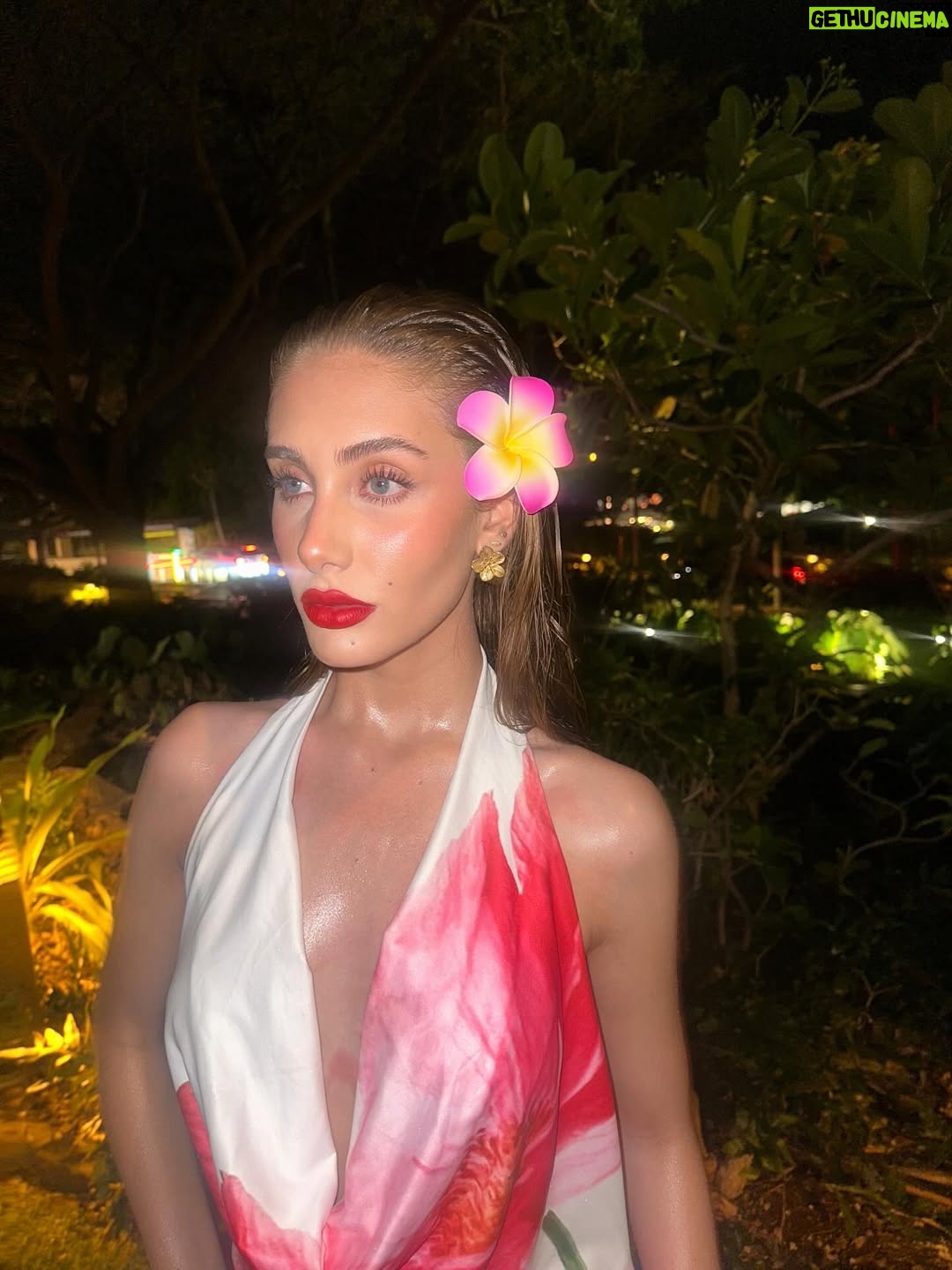 Sofía Carrera - 6.7K Likes - 🌸