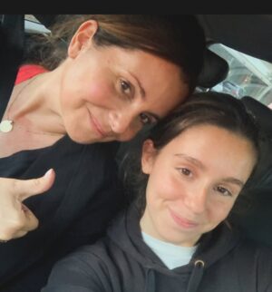 Sofia Grillo Instagram - .
 Wherever we go, we’re good.🤍
Me and My Girl .

.
#meandmygirl 
#wekeendmode 
#filha 
#myfavoritepersonintheworld
#mipersonafavorita
