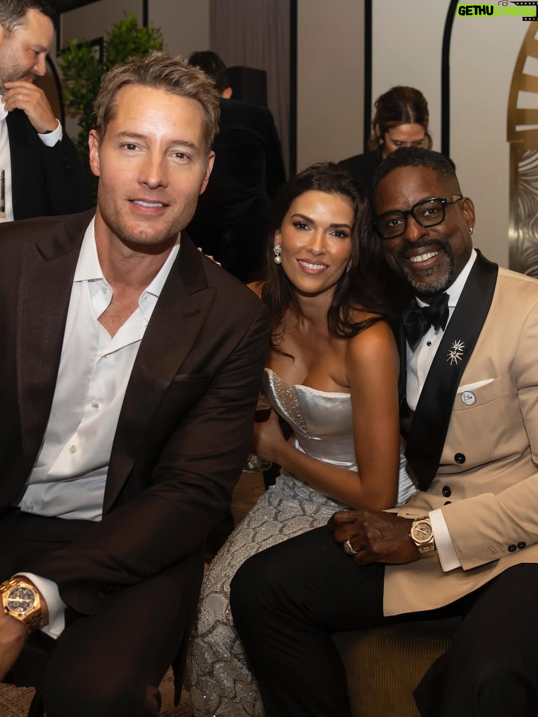 Sofia Pernas - 4.7K Likes - Magical weekend with this hunk of a man. Thank you to all the lovely people who waved their wands and got us ready, and congratulations to all the winners!! 🤍🤎