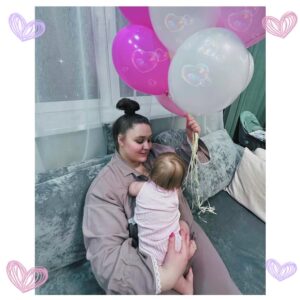 Sofya Zaika Instagram - Спасибо большое за поздравления 💓 
Как же это важно , как же это ценно ! 🥹🙏🏼 
Тронута . Спасибо . 😘