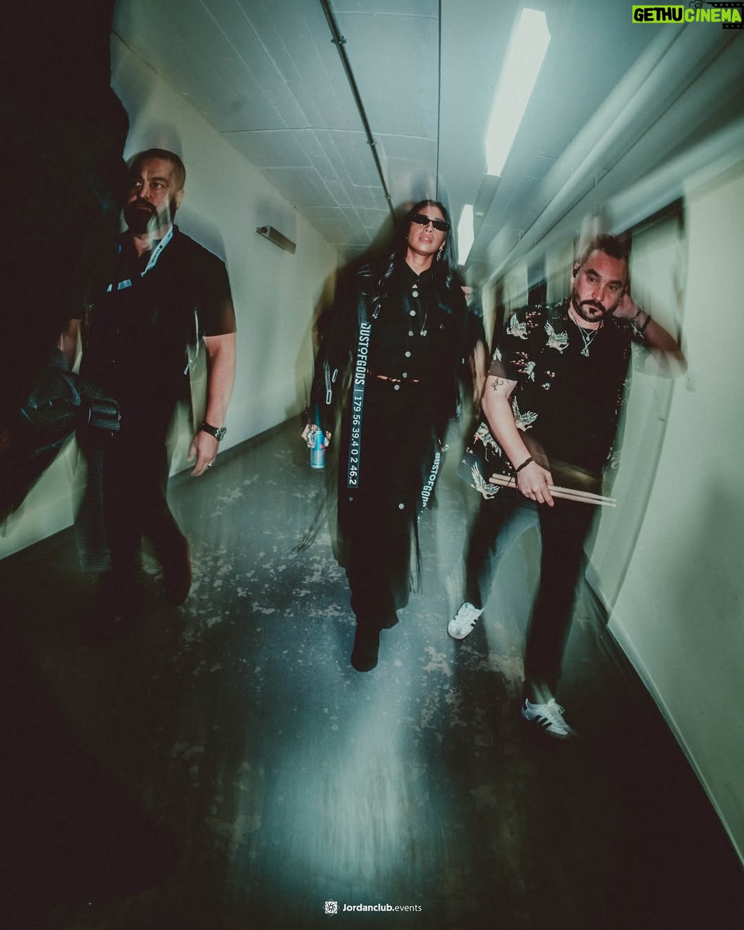 Sogand - 341.4K Likes - Thank you #köln 🖤. Luv u all
📸 : @mo_kashani