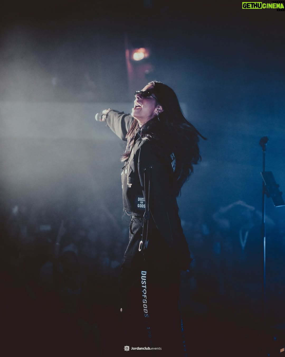 Sogand - 341.4K Likes - Thank you #köln 🖤. Luv u all
📸 : @mo_kashani