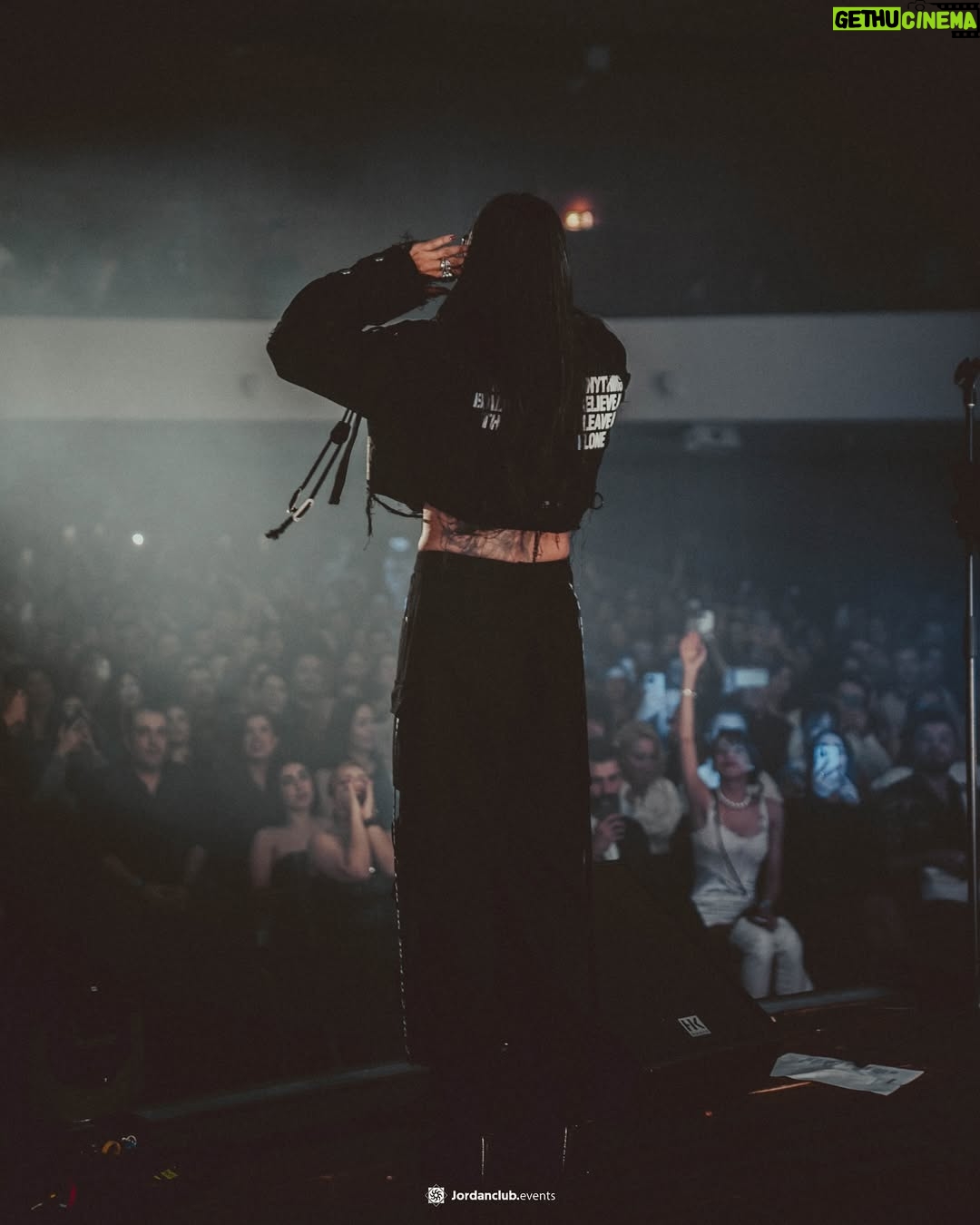 Sogand - 341.4K Likes - Thank you #köln 🖤. Luv u all
📸 : @mo_kashani