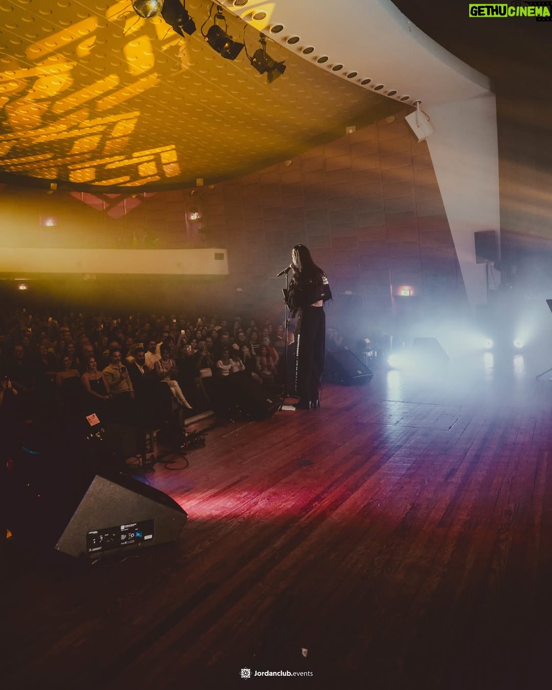 Sogand - 341.4K Likes - Thank you #köln 🖤. Luv u all
📸 : @mo_kashani