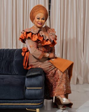Sola Sobowale Instagram - Thank you for all your messages, prayers and support. Celebration will not cease in your homes. God bless you all. 

-
Lace  #strictlybrides
@blessing_gele
@oniyeti_jewelrystore 
@dynamicbeautyplus 
@ogeslanguage 
📸 @biyiadeleke