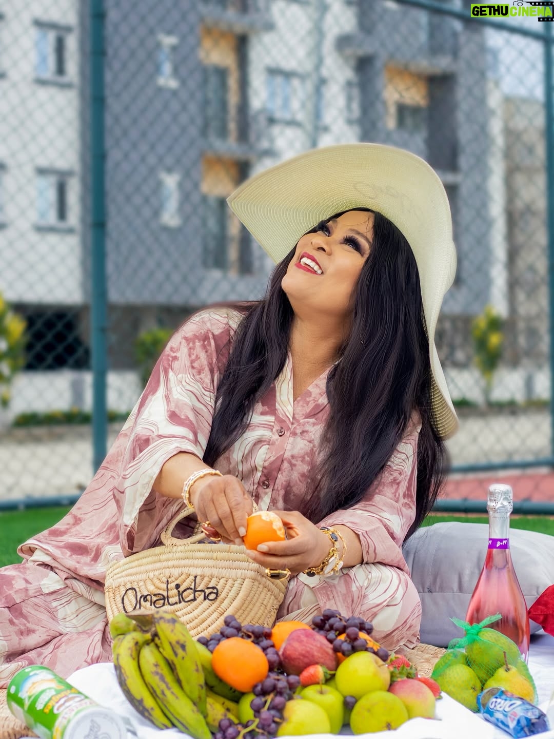 Sola Sobowale - 17.4K Likes - Joy and happiness. All glory to God