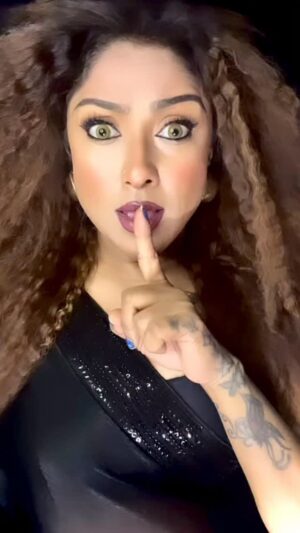 Soma Singha Instagram - #instagramree #trend #reel #trendingsongs #reelsvideo #reelitfeelit #viralreeĺs #instagram #réel