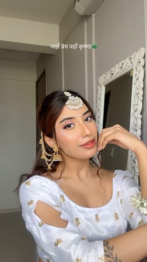 Somya Daundkar Instagram - Happy Janmashtami ♥️