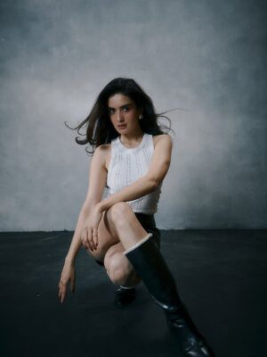 Sonali Kukreja Instagram - Yours truly, overthinking less 🤍
With pure talent @dyartisticc
@chandan_yadav.3600