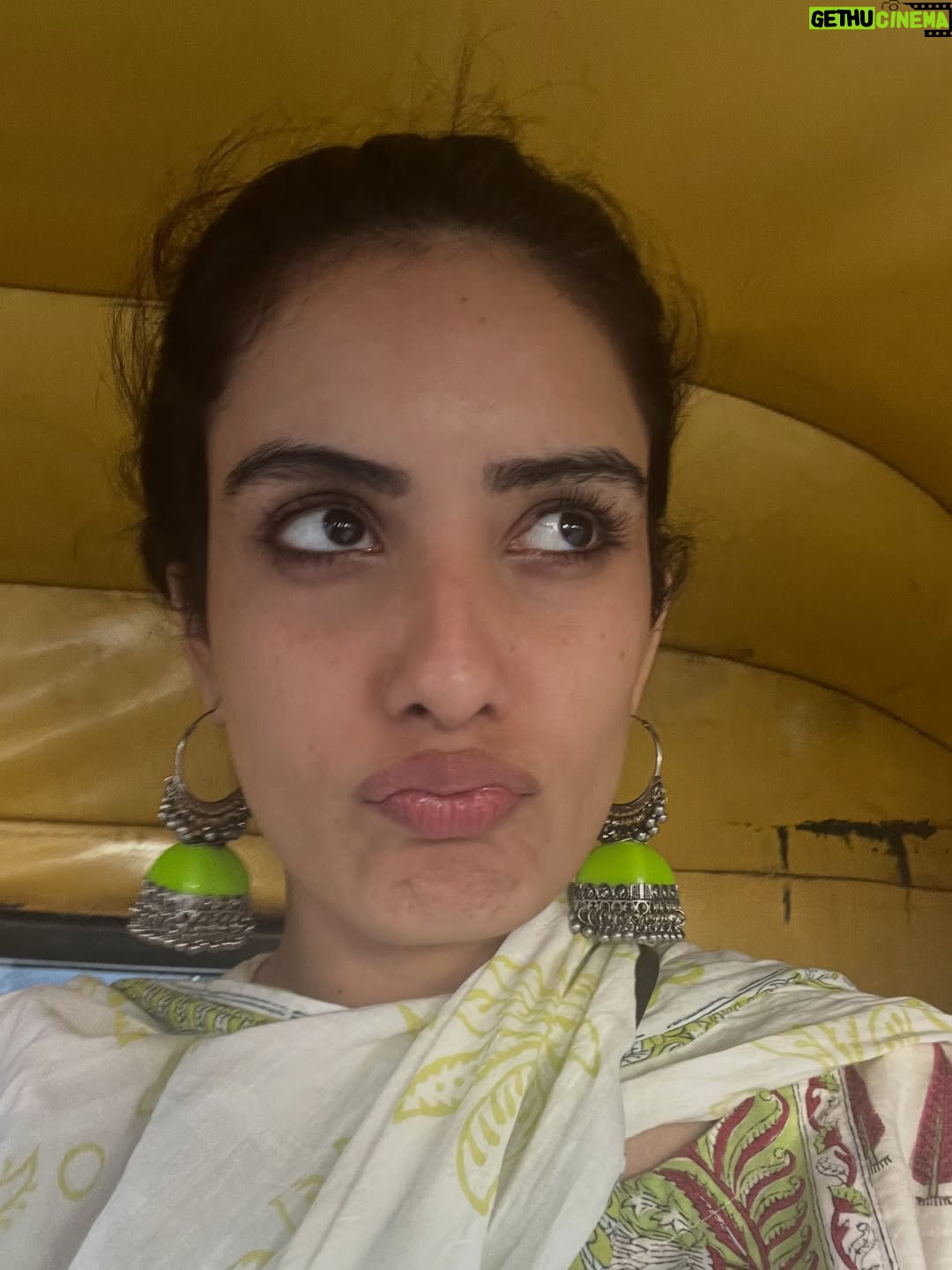 Sonali Kukreja - 2.5K Likes - My love language #makingfaces 🙋‍♀️