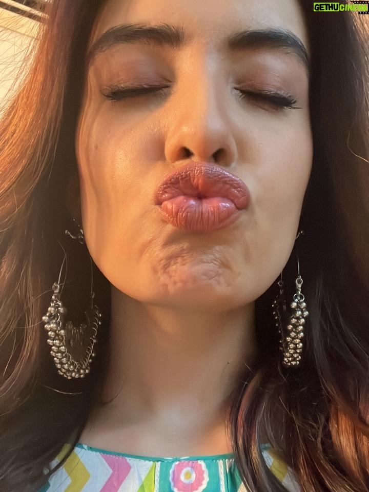 Sonali Kukreja - 2.5K Likes - My love language #makingfaces 🙋‍♀️