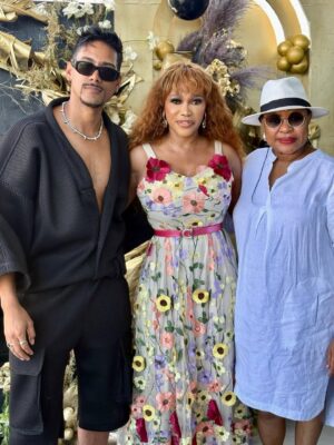 Sonia Mbele Instagram - 🩷❤️🧡💛💚🩵💙💜🖤🩶🤍🤎