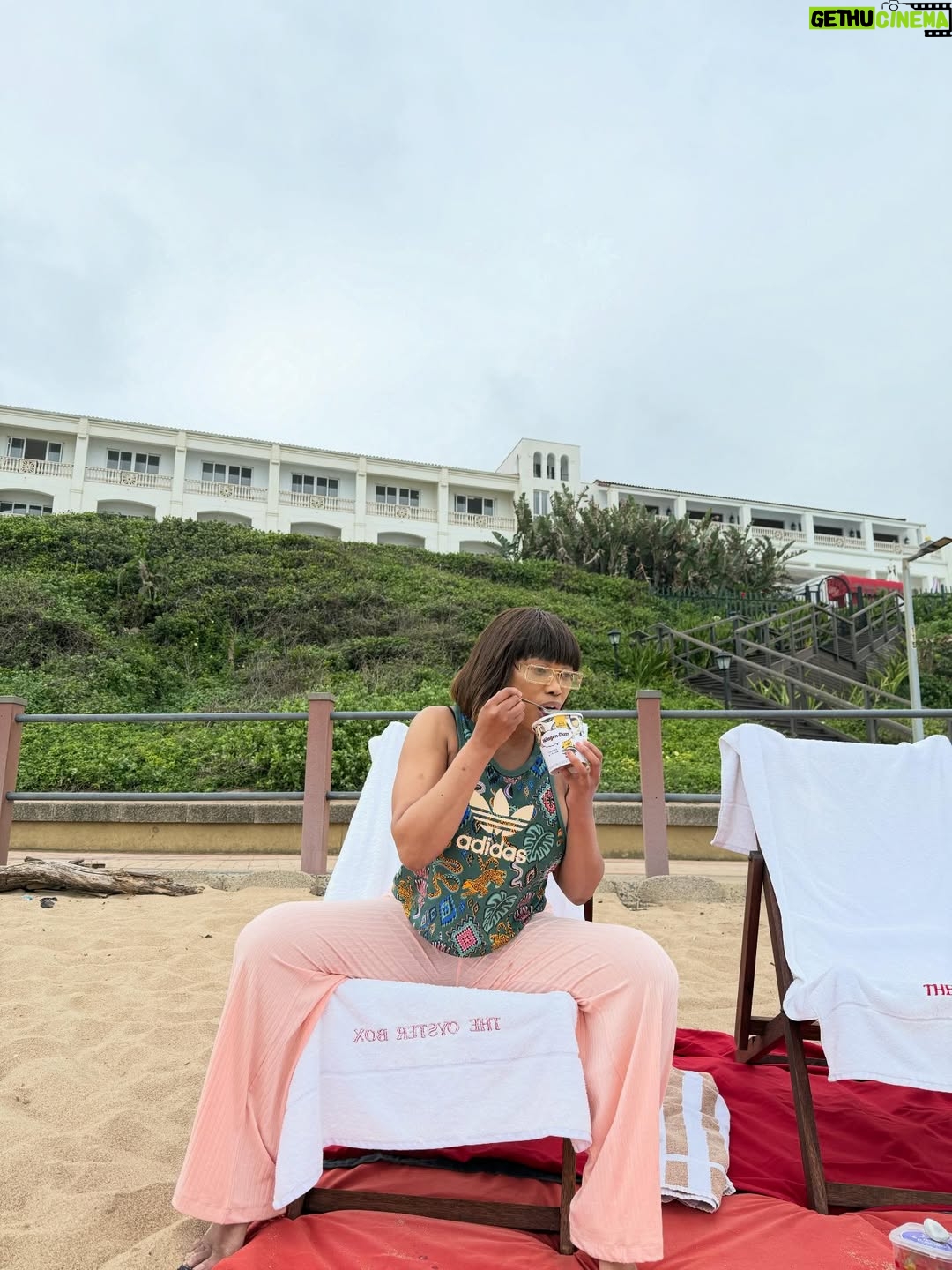 Sonia Mbele - 14.3K Likes - Phew what a week…time for some sugar 🍧and downtime 🌊