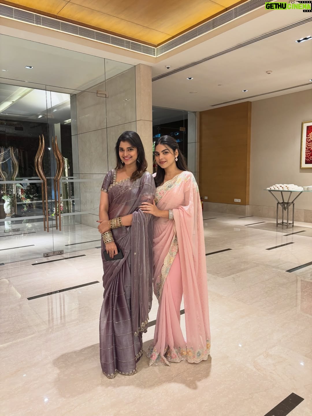 Soniya Suresh - 5.9K Likes - Sister>>>bestie
.
.
.
.
.
.
[sisters,sarees,sibling,bff]