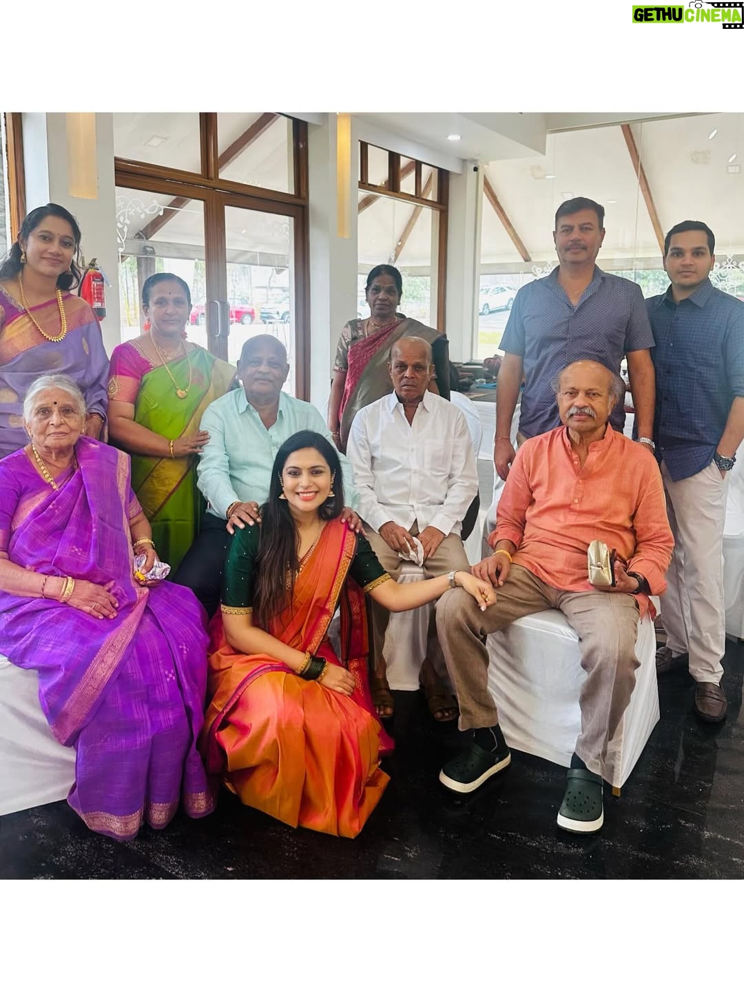 Sonu Gowda - 64.1K Likes - Two souls. One spiritual promise.
Every meeting becomes a memory. 

A photo dump with my loved ones ♥️