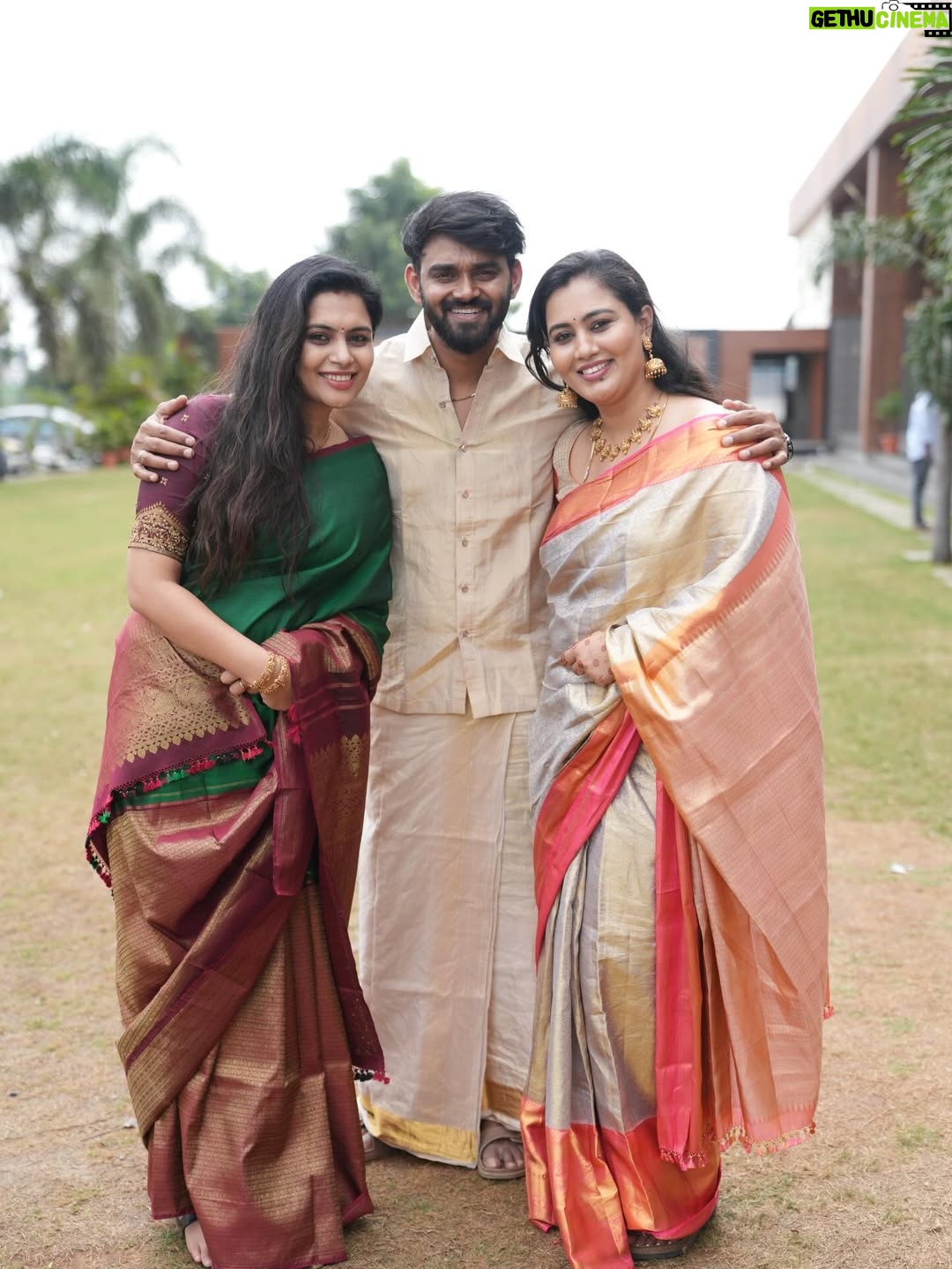 Sonu Gowda - 64.1K Likes - Two souls. One spiritual promise.
Every meeting becomes a memory. 

A photo dump with my loved ones ♥️