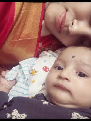 Sonu Gowda Instagram - Sometimes you don’t know what universe has in store, what it’s trying to say, but everything feels like a miracle.Four years ago, we lost someone dear —and on the very same day, a little bundle of joy, my dream, arrived. She’s been magic in human form.It was a natural delivery,her water bag broke in the morning, and by evening she was here. She didn’t cry when she was born, she just looked at everyone quietly, and after half an hour, she made her first little “huyyaaa” sound.The first three months, I was paranoid, constantly wondering if we were doing things right, if mom and daughter were okay, if I was capable enough. It was tough. Then came her little surprises — turning around for the first time on her parents’ wedding anniversary, Feb 18th.
On March 17th, we pierced her tiny ears.
On March 23rd, my birthday, we named her SHARADA.From calling her “Amma” first, to saying “Thatha” (her most favouritest), “Ammummummm” to my mom, and “Pop” to her dad — every word melted our hearts. At first, she didn’t know what to call me it was “ayeee bhaaa”… and now it’s “Maaaaaa baaaa”the sweetest sound in my world. 💖Those midnight cuddles, when she rolls over me and holds my hand tight, that’s the best feeling ever.All we wanted was for her to enjoy the little things, to experience travel, food, colors, sounds, and love. She loves singing and dancing,I still remember how she stole the show at our cousin’s wedding,dancing her heart out with pure excitement till the end. No toy lasts more than an hour — her favorite things are plates, bowls, and spoons. She loves running around the house, hitting them like little instruments.Every animal she sees is a “bow bow,” and whenever she spots God, she folds her tiny hands and says “Jai Jai.”Now she feeds me, and when I act angry or sad, she tries to make me laugh. I know I could write pages about her,never-ending stories of her little miracles. Our days are filled with a million tiny blessings — and today, my little sunshine turns ONE. All I ask is for your love and prayers for my Sharadha — my heart, my miracle, my everything. ♥️♥️♥️ 

Last video by @reflectionsbysupriya