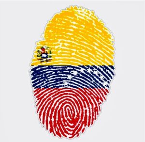 Sonya Smith Instagram - VIVA VENEZUELA HOY Y SIEMPRE!!! Hoy es un gran día, un día muy importante para todos los que somos venezolanos de corazón  o nacimiento…Recuerda votar, que tu opinión sea escuchada, que la libertad y la justicia prevalezcan! UNIDOS somos INVENCIBLES💛💙❤️😘💛💙❤️🇻🇪💛💙❤️🇻🇪