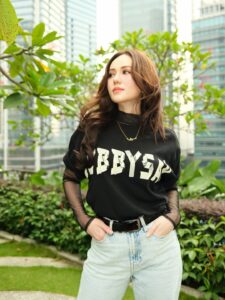 Actress Sophia Albarakbah HD Photos and Wallpapers December 2025