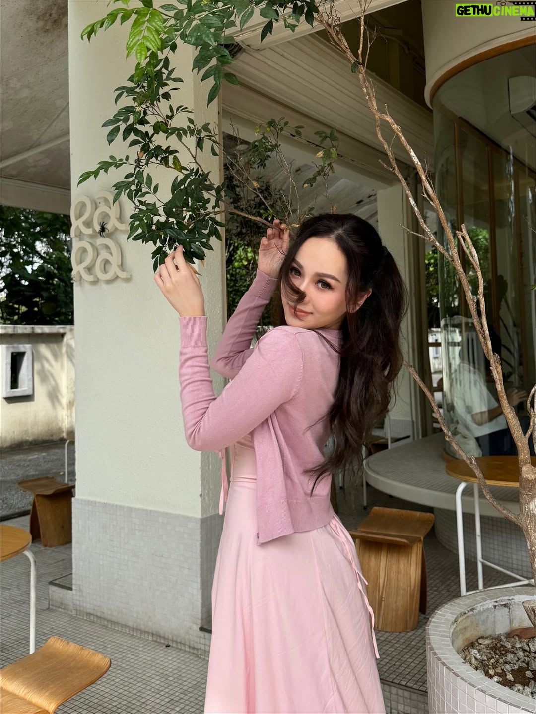 Most liked Instagram photo of Sophia Albarakbah