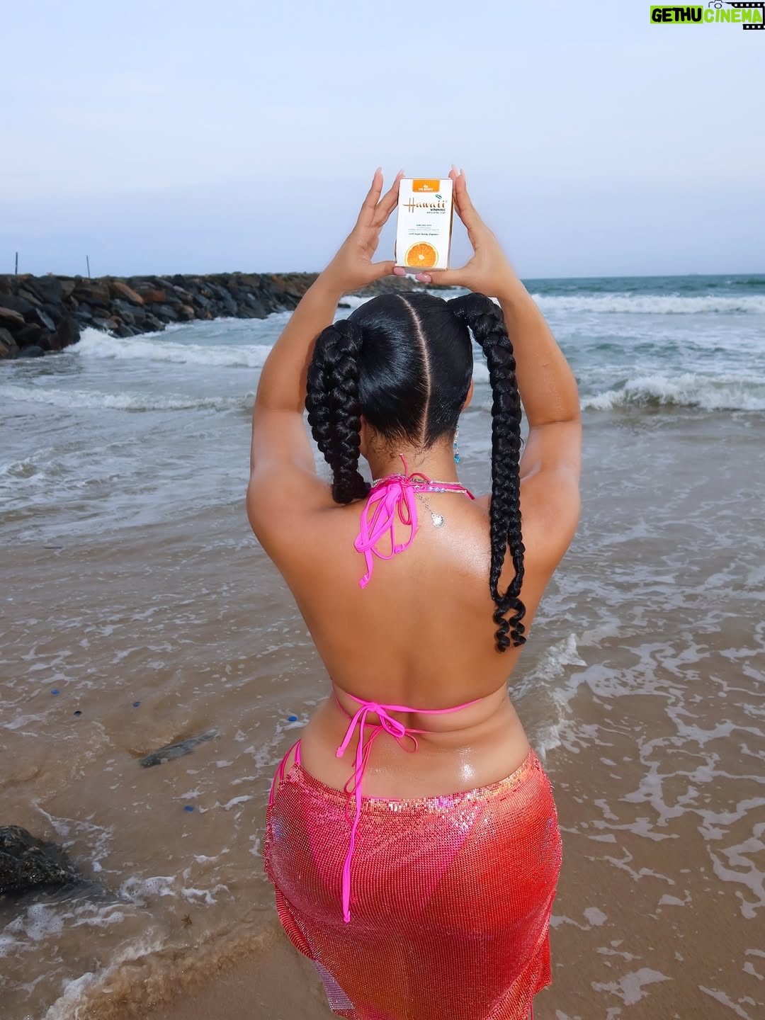 Sophie Alakija - 93.2K Likes - Queen mother asked what I use to protect my skin from the sun in this wicked world so I took my bestie @hawaiinigeria as proof 🤭 

SKIN! @hawaiinigeria 

📸 @staroflagos_ ✨ 
👙 @bikini_shop63 
💎 @charmedbychidi 
Hair @thebraidingvault