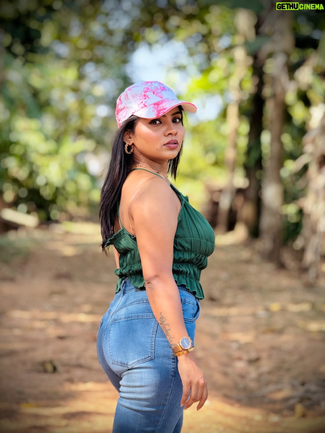 Sowmya Vivek - 3.5K Likes - 🔥
