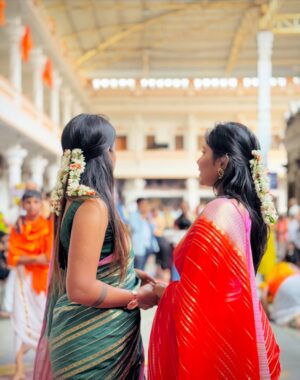 Sowmya Vivek Instagram - Ninagenu Naanu Needalee🧿🫶🏻❤️ 
Song says everything🥹🫂

#viral #trending #bestie