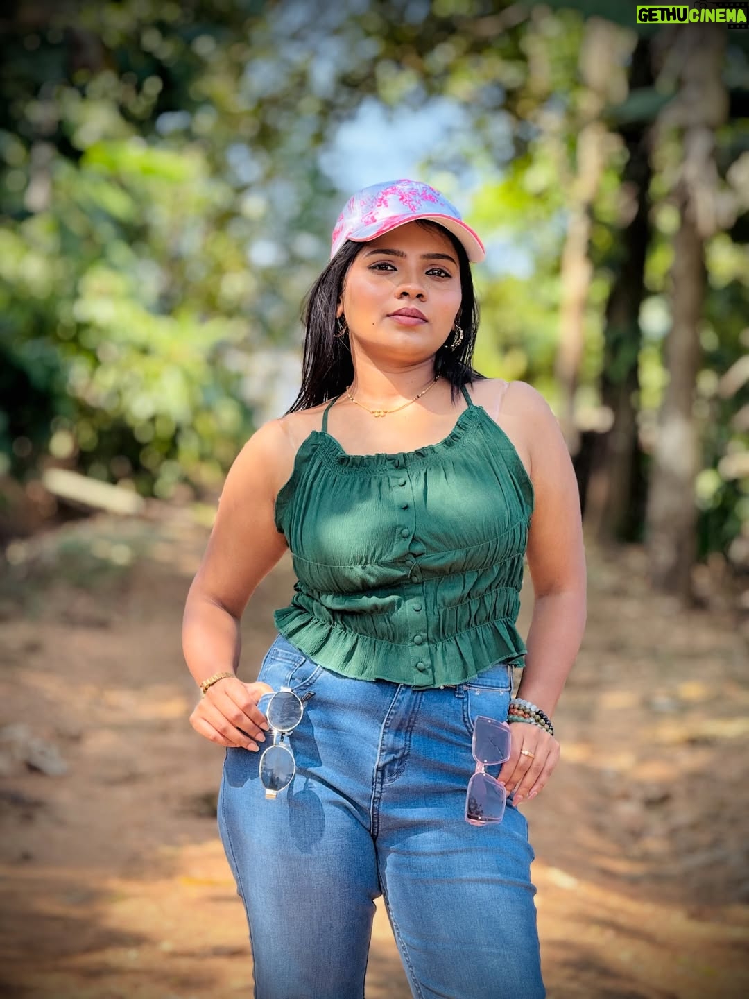 Sowmya Vivek - 3.5K Likes - 🔥