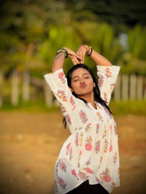 Sowmya Vivek Instagram - Muddu henninalli🥀🤍