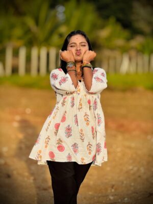 Sowmya Vivek Instagram - Muddu henninalli🥀🤍