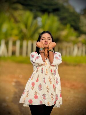 Sowmya Vivek Instagram - Muddu henninalli🥀🤍