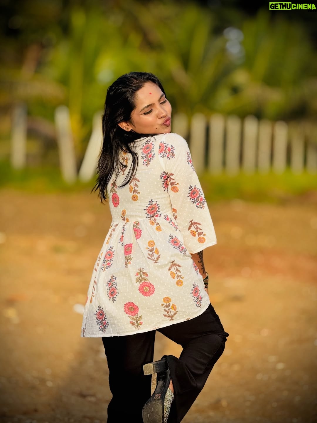 Sowmya Vivek - 3K Likes - Muddu henninalli🥀🤍