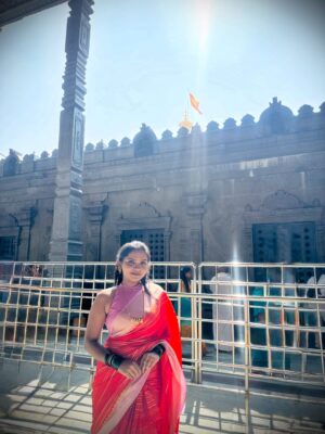 Sowmya Vivek Instagram - ರಾಯರೇ🙏🏻🌸🙇🏻‍♀️

#mantralaya #rayaru