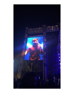 Srijhansi Mungalla Instagram - In that moment, it was just him… my eyes admiring him, and my heart falling for his voice all over again. 🥹♥️
Karthik’s voice didn’t just sing—it healed my mood.
That’s the quiet magic of Karthik’s voice.♥️
.
.
.
#karthik #singerkarthik #concert #karthikconcert #kakinada