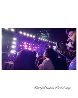 Srijhansi Mungalla Instagram - In that moment, it was just him… my eyes admiring him, and my heart falling for his voice all over again. 🥹♥️
Karthik’s voice didn’t just sing—it healed my mood.
That’s the quiet magic of Karthik’s voice.♥️
.
.
.
#karthik #singerkarthik #concert #karthikconcert #kakinada