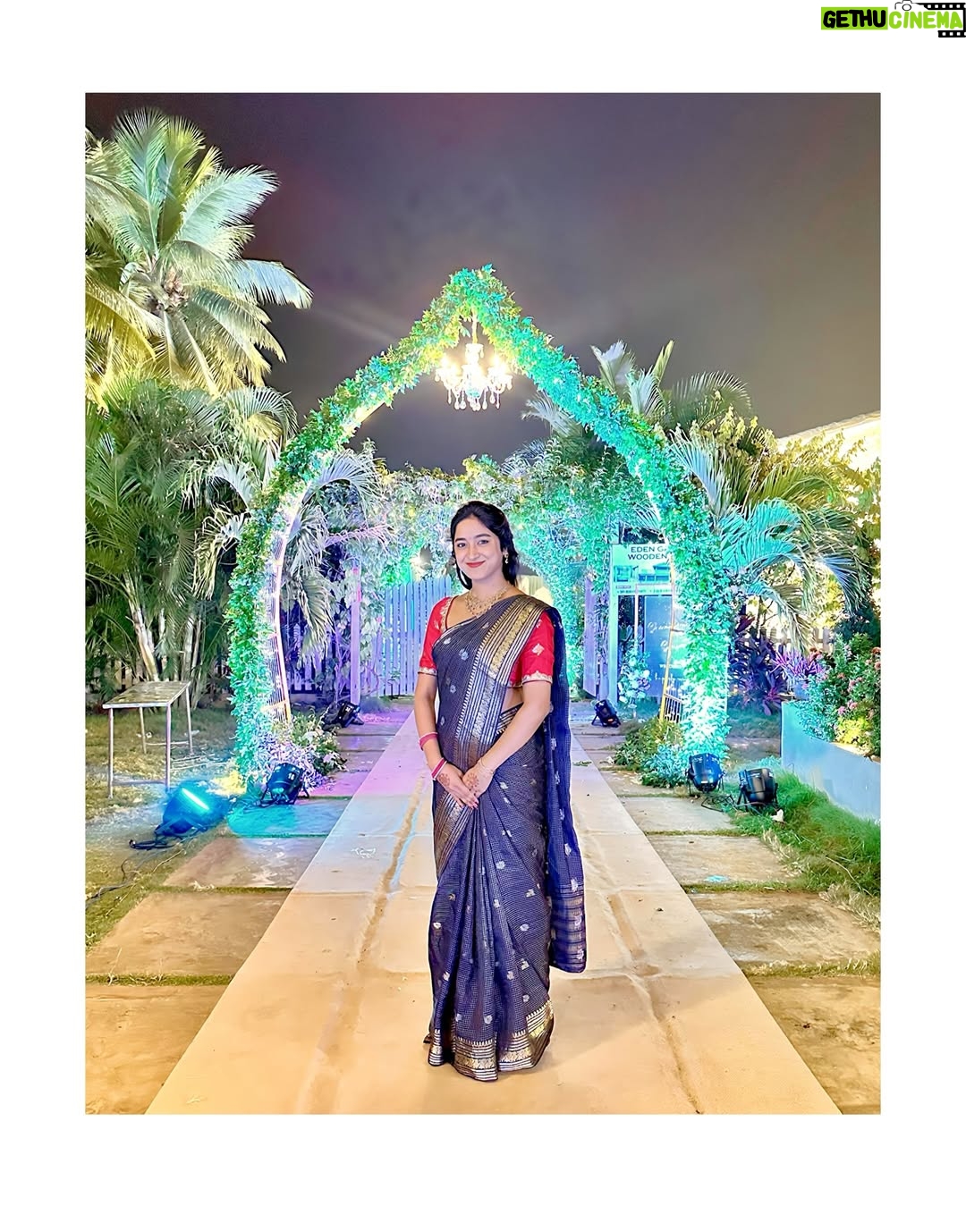 Srijhansi Mungalla - 4.5K Likes - Kaalam Nartinchaga Neetho Jatai... Praanam Suminchadaa Nee Kosamai... ♥️ @the_dhara_sarees 
.
.
.
#vintagesaree #vintagelook #traditional #telugu #saree