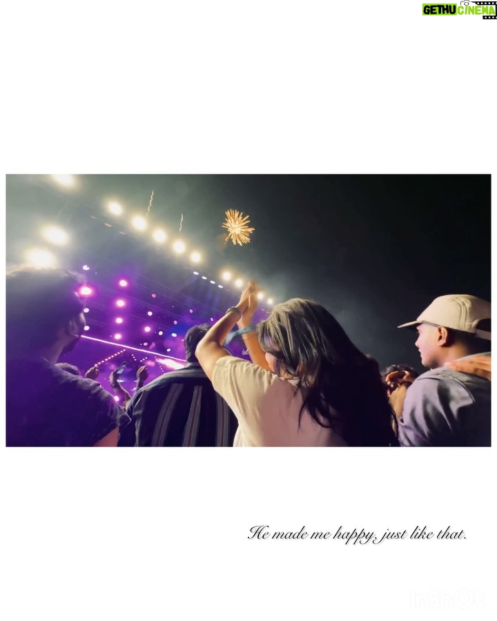 Srijhansi Mungalla - 3.8K Likes - In that moment, it was just him… my eyes admiring him, and my heart falling for his voice all over again. 🥹♥️

Karthik’s voice didn’t just sing—it healed my mood.
That’s the quiet magic of Karthik’s voice.♥️
.
.
.
#karthik #singerkarthik #concert #karthikconcert #kakinada