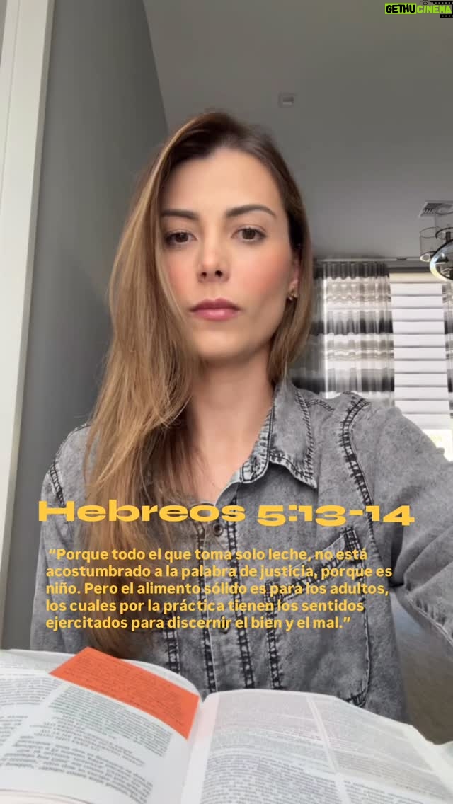 Stefanía Fernández - 10K Likes - Me extendí 😅, pero grabé esto con amor para ustedes 👇🏻Entendí que buscar a Dios no es a raticos en una oración de solo 5 minutos o ir solo dos domingos a escuchar su Palabra. Entendí que debía estar dispuesta a pasar más horas del día con Él entrando en oraciones más profundas y leer más su palabra a diario. 

Entendí que la madurez espiritual no se alcanza sin experiencia y práctica; que es un proceso de ejercitarme para discernir y aplicar la justicia divina. 

Pasemos más tiempo interesados en conocer a Dios y su reino 🫂

Señor pido para que todos podamos tomar acciones y pasar más tiempo contigo, te pido que nos des la fortaleza de eliminar distracciones del mundo para enfocarnos más y más a ti. En el nombre de Jesús 🙌🏻 amén