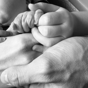 Stefanía Fernández Instagram - La imagen que soñé durante meses. Ya somos 4 ❤️ Rodeada del amor mas hermoso y puro.
Gracias Dios por tu plan y por darme la oportunidad de convertirme nuevamente en mami de un varón hermoso que me tiene derretida.
GRACIAS nene por elegirnos ❤️
