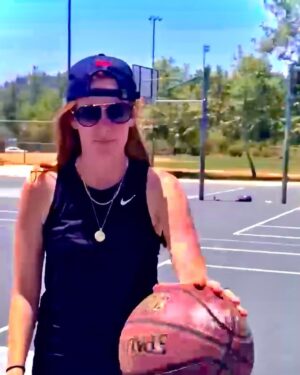 Stephanie Allynne Instagram - still got it. 🏀 #pride 🎥 @angelatrimbur