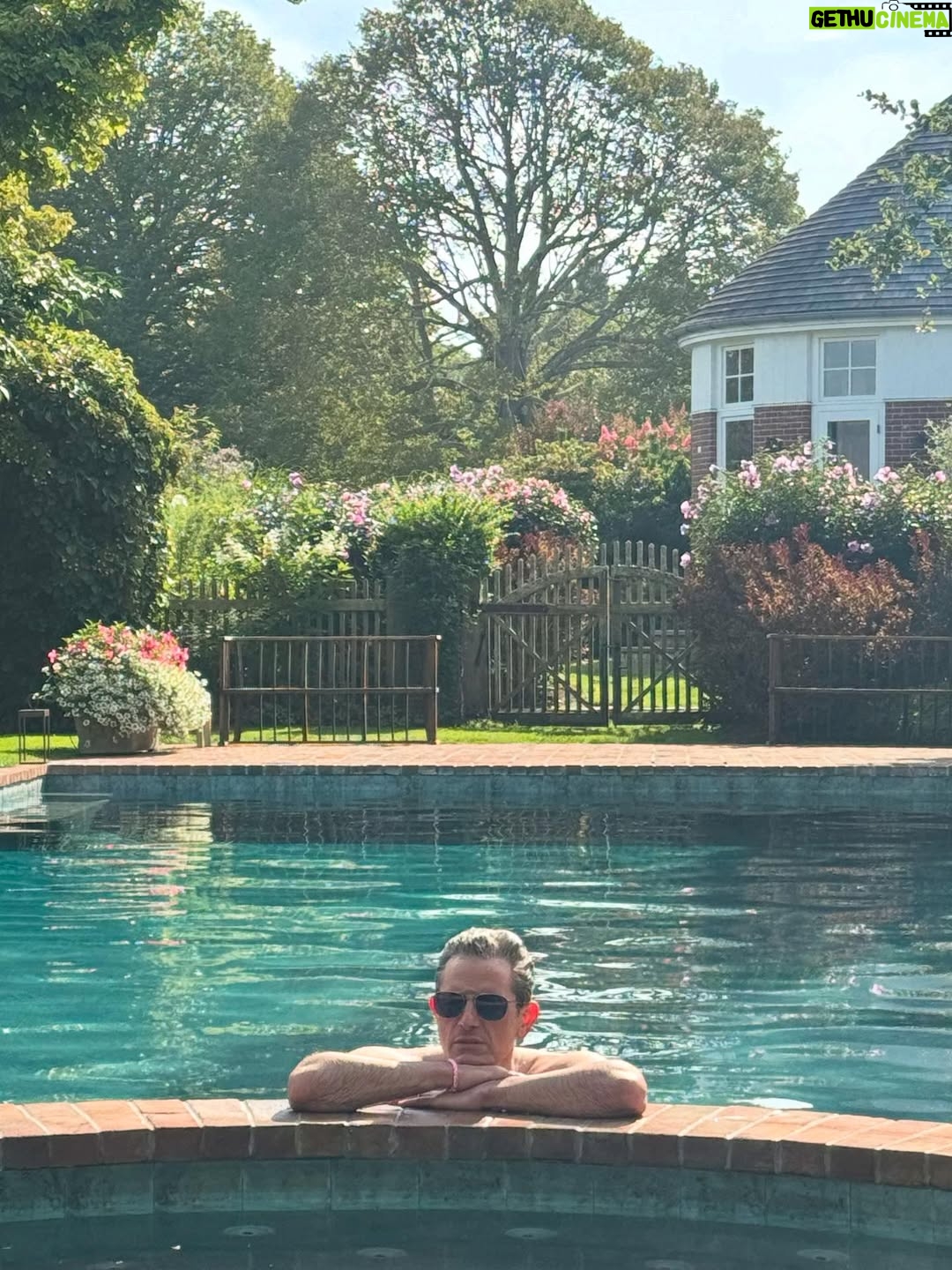 Stephanie March - 4.1K Likes - Summer Snaps 2025